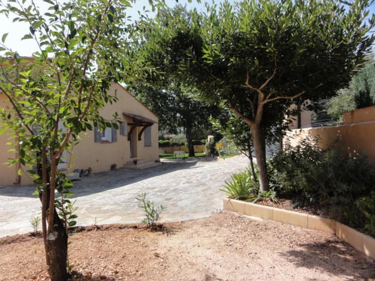 דירות Garéoult Pavillon Independant 45M2 4 Personnes מראה חיצוני תמונה